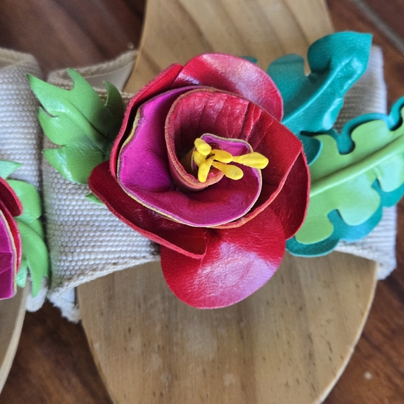 Lulu Guinness Floral Embellished Wooden Clogs Wedge Sandals 37 EU - Picture 9 of 14